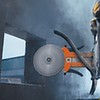 При помощи бензореза Husqvarna K 760 Cut-n-Break Вы не прорубите, а аккуратно прорежете окно там, где захотите и куда захотите